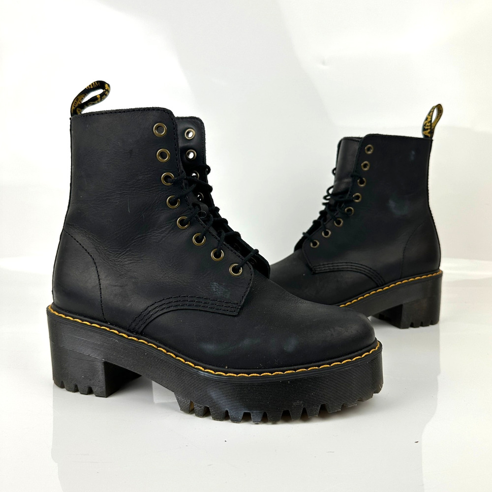 Dr. Martens Shriver Hi Lace Up Leather Platform Boots Women's Size 8 Black